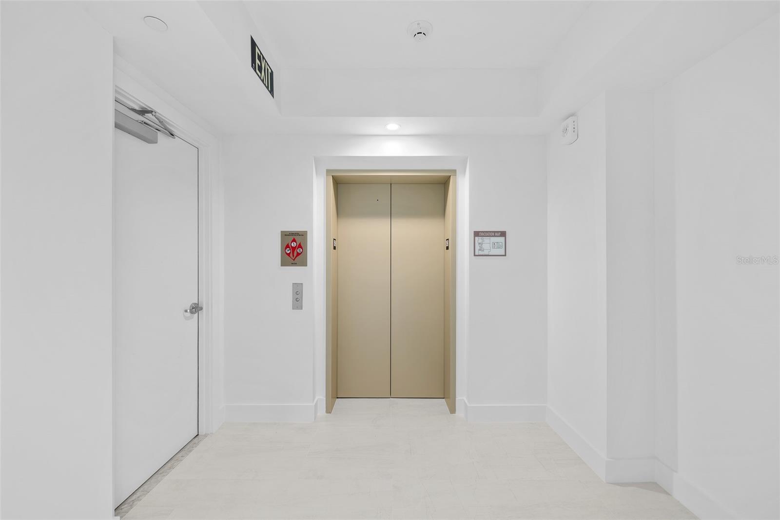 Listing image 54