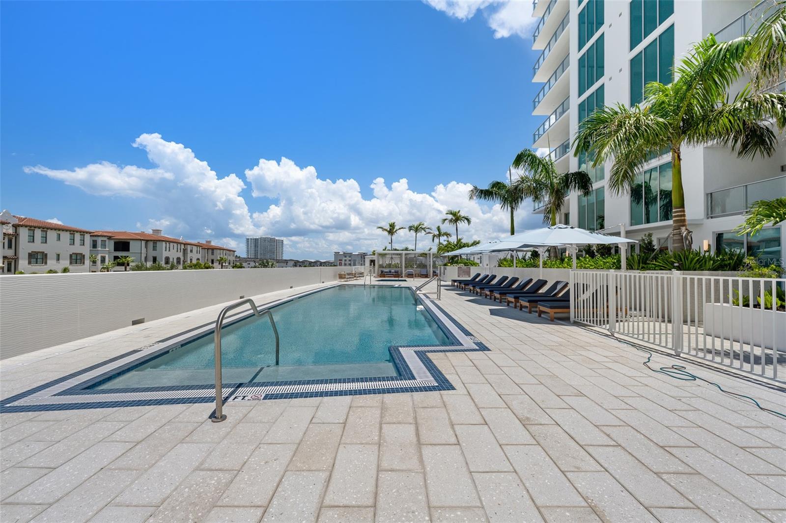 Listing image 84