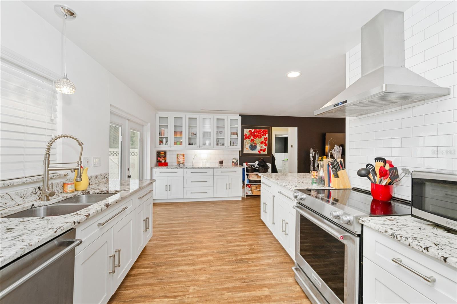 Listing image 11