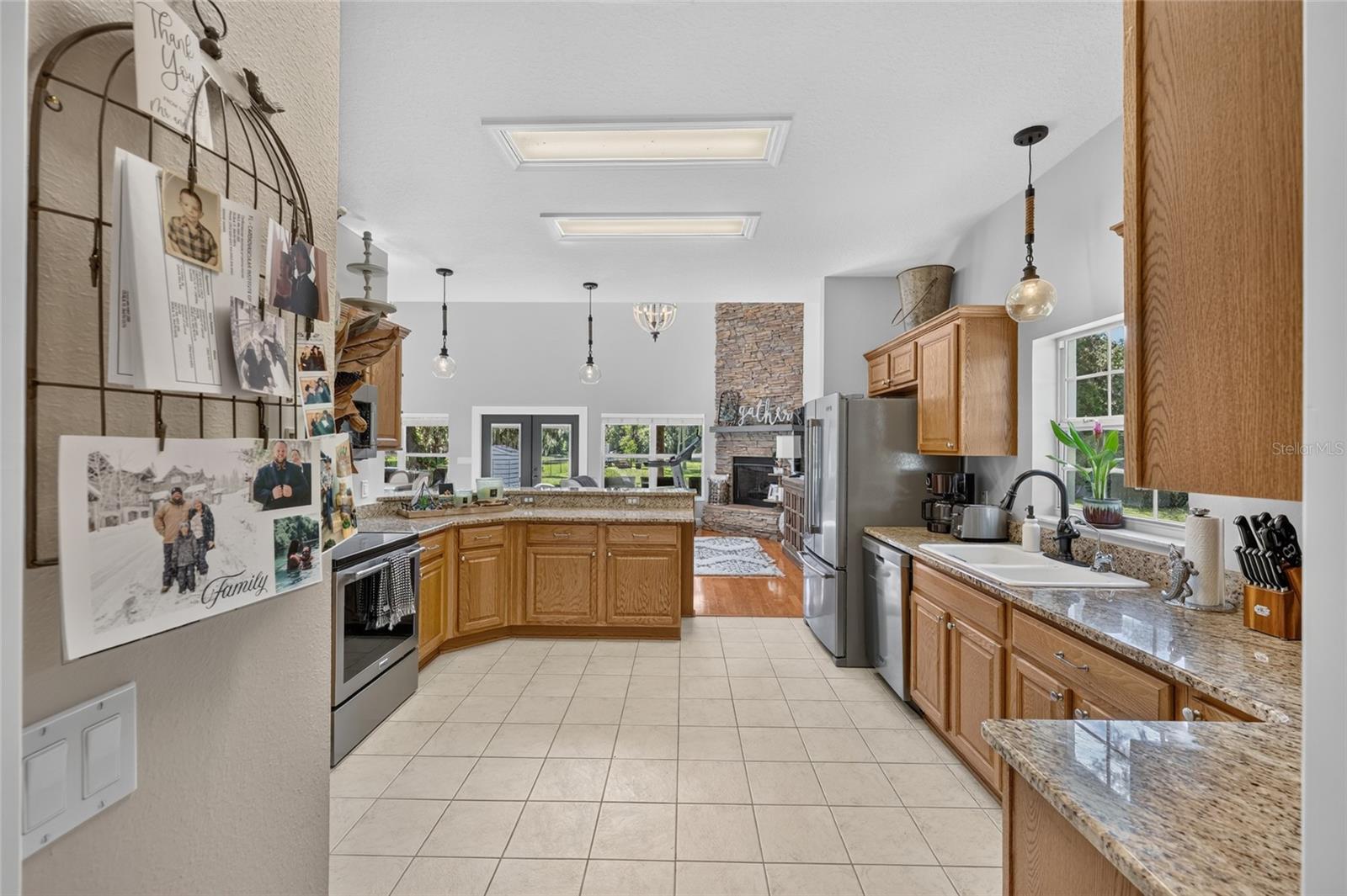 Listing image 12