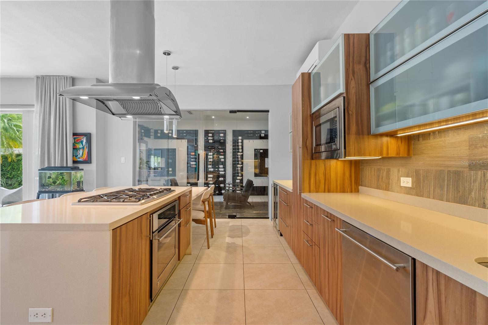Listing image 15