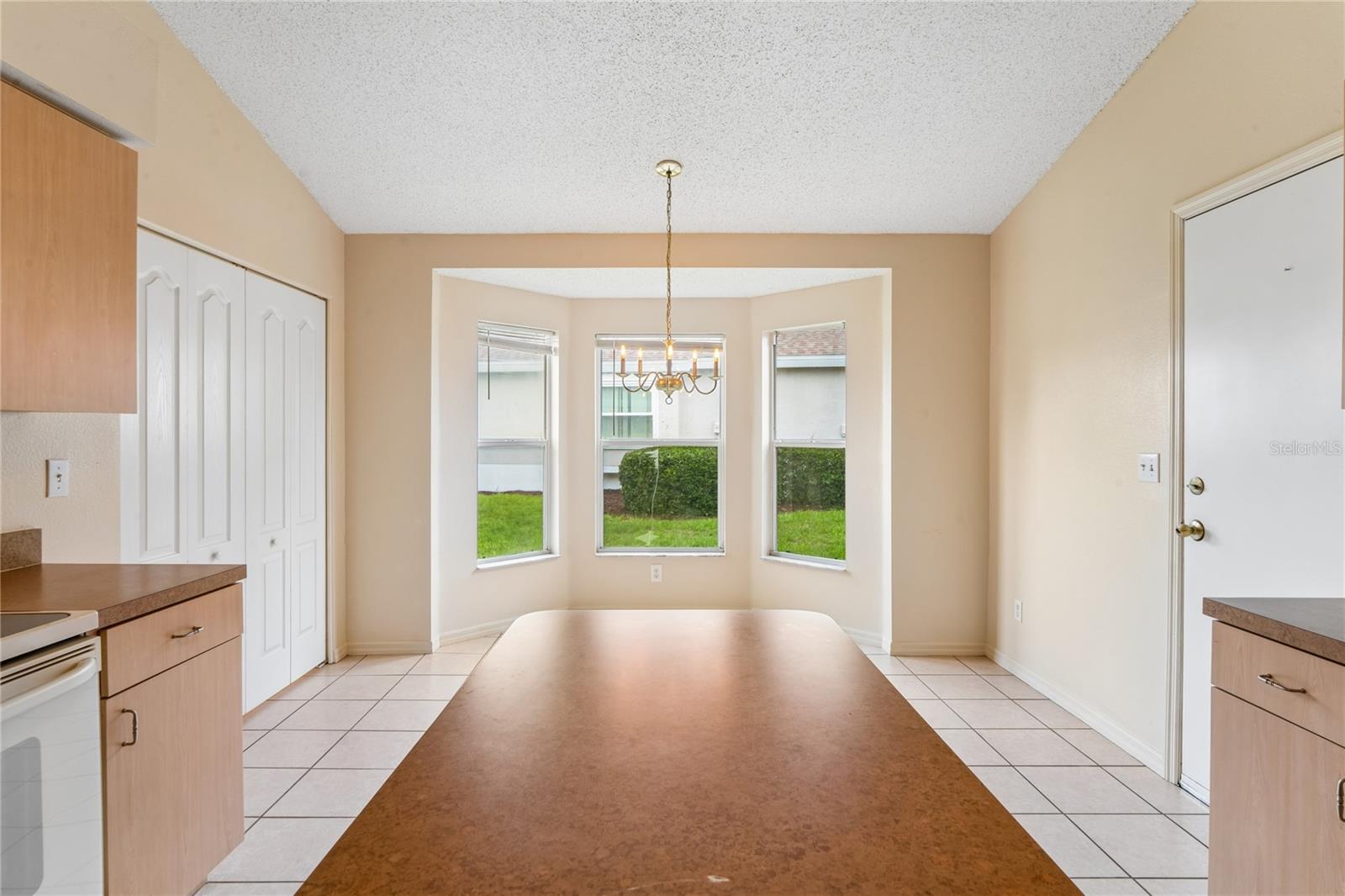 Listing image 56