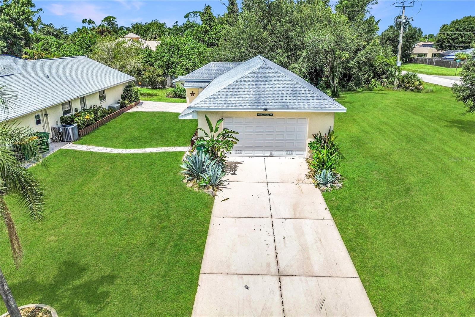 Listing image 44
