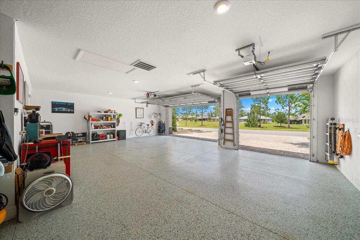 Listing image 82