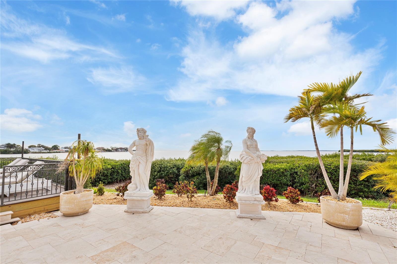 Listing image 83