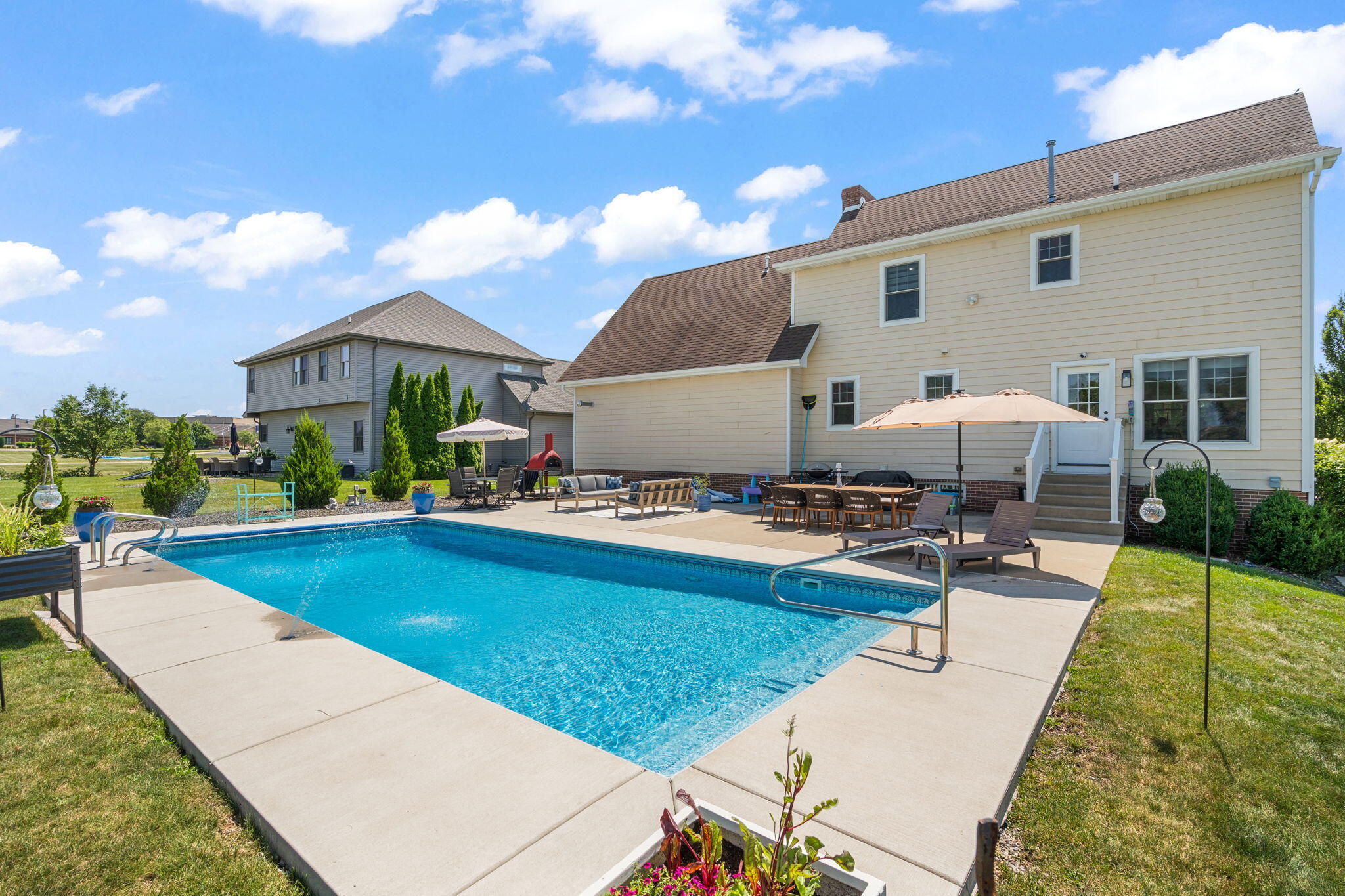 Listing image 54