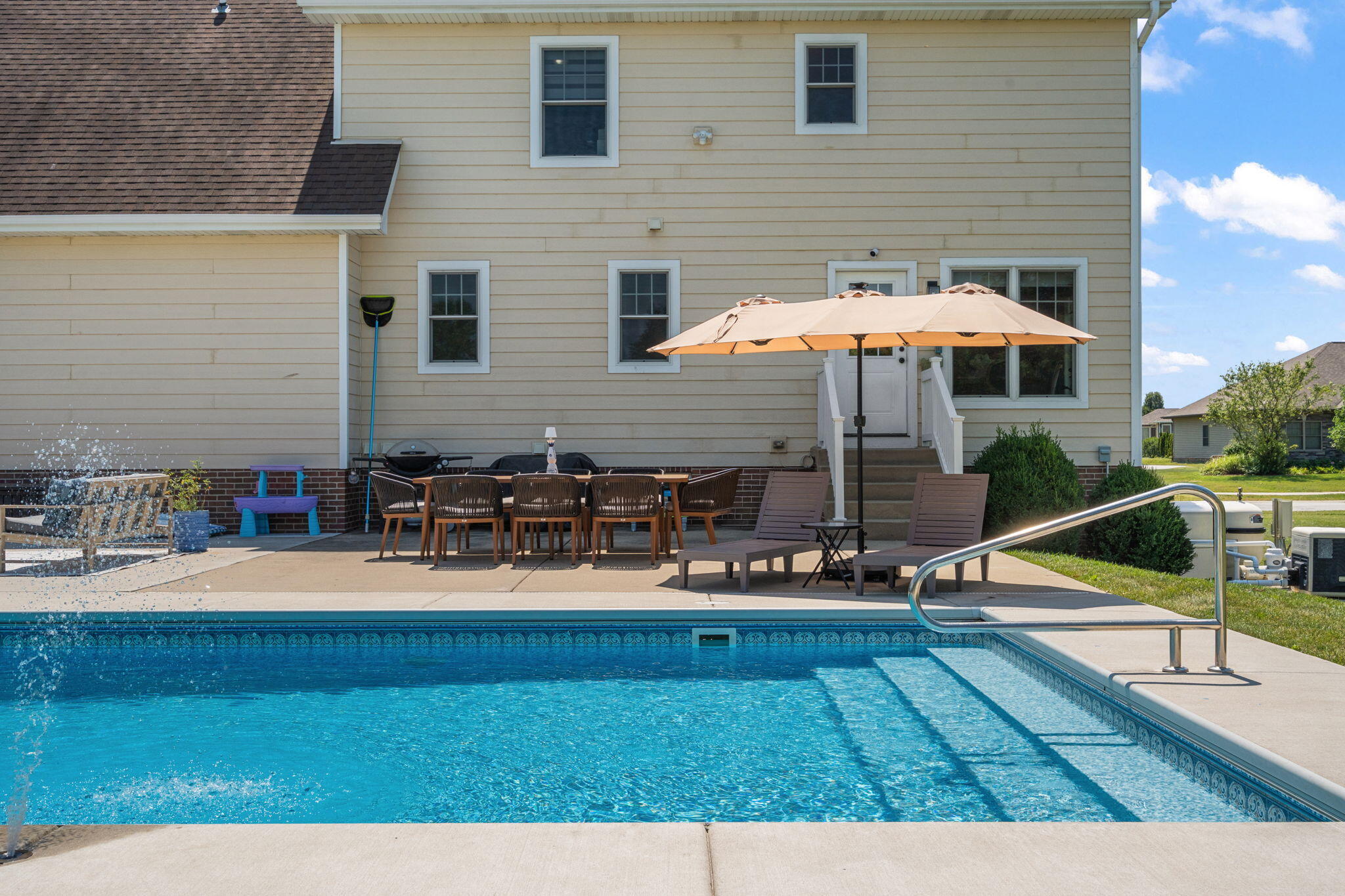 Listing image 57