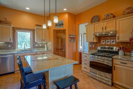 Lincoln County, Corona, New Mexico Horse Property For Sale - image 19