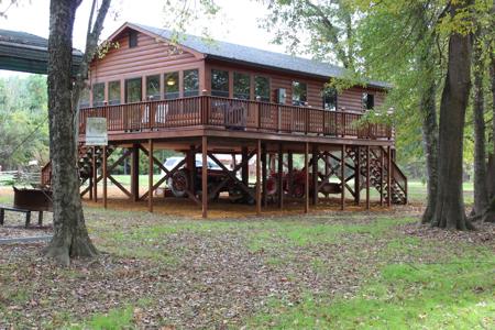 Cabin For Sale In Savannah Near Tn River - image 25