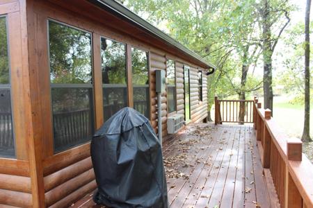 Cabin For Sale In Savannah Near Tn River - image 17