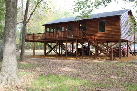 Cabin For Sale In Savannah Near Tn River - image 24