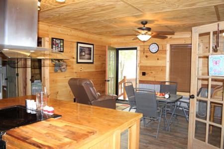 Cabin For Sale In Savannah Near Tn River - image 10