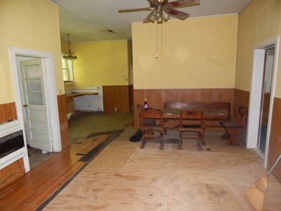 Tn. Historic Home, 6 Acres Land with Creek For Sale!! - image 32