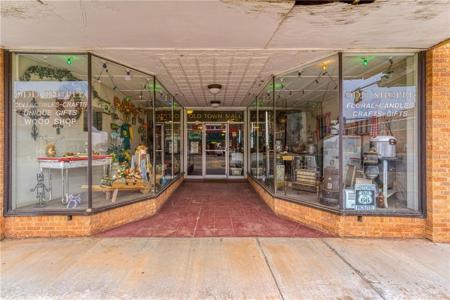 105 W Main Street, Sayre OK - image 4