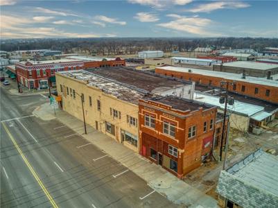 105 W Main Street, Sayre OK - image 2