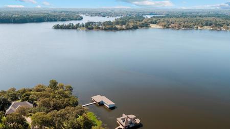 Waterfront Home For Sale On Lake Tyler | East Tx Real Estate - image 9