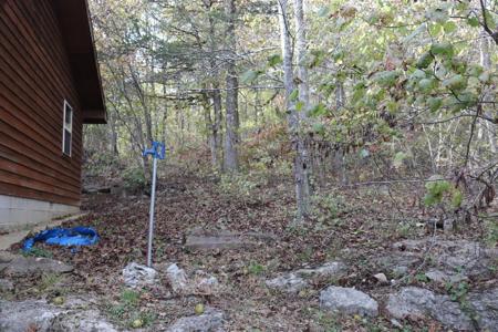 Getaway Cabin in the Ozark Mountains - image 27