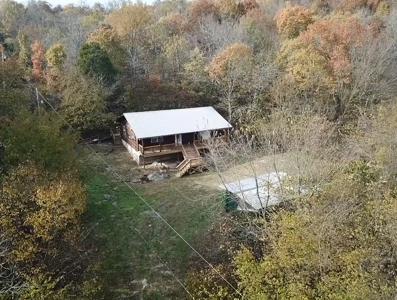 Getaway Cabin in the Ozark Mountains - image 38