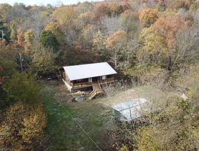 Getaway Cabin in the Ozark Mountains - image 37