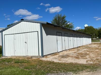 Storage units for sale - image 3