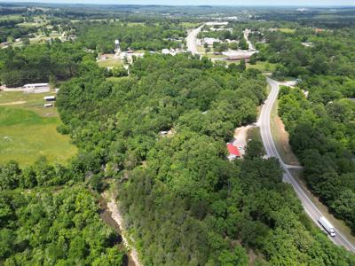 Metal Building on 10 ac on creek for sale Ash Flat, AR - image 4