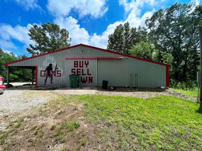 Metal Building on 10 ac on creek for sale Ash Flat, AR - image 14