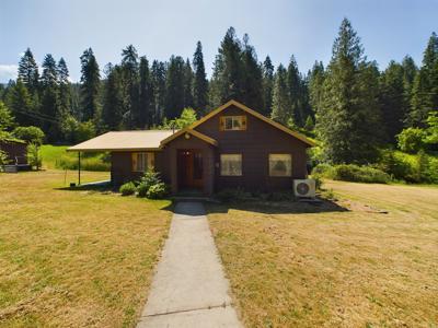 Harpster Idaho Mountain Retreat with Year Round Creek - image 2