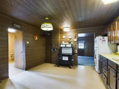 Harpster Idaho Mountain Retreat with Year Round Creek - image 40