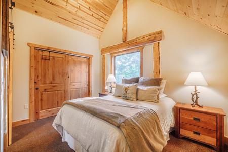 Colorado Log Home For Sale Between Ridgway & Telluride - image 46