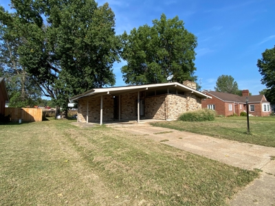 Wonderful 3 Bedroom Home in Mt. Sterling, MO! - image 1