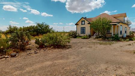 Home for sale in Deming NM - image 39