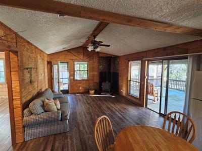 Southeasthern Oklahoma Wister Lake Cabin For Sale - image 10