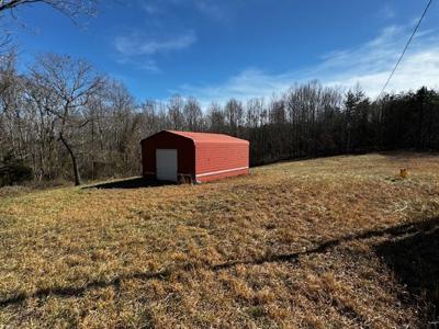 193-Acre Riverfront Paradise In Pittsville, VA - image 26