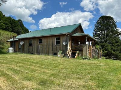 Horse Farm For Sale In Ceres VA - image 3