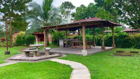 Costa Rica waterfront homes, rental income farm property - image 2