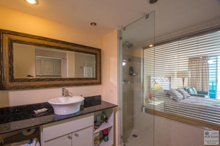 Coronado Bay Solarium Condo For Sale PANAMA - image 5